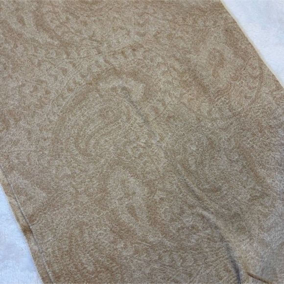 Vintage Léron Paisley Pattern with Fringe 100% Cashmere Scarf 73 in. By 15 in. - Picture 10 of 10